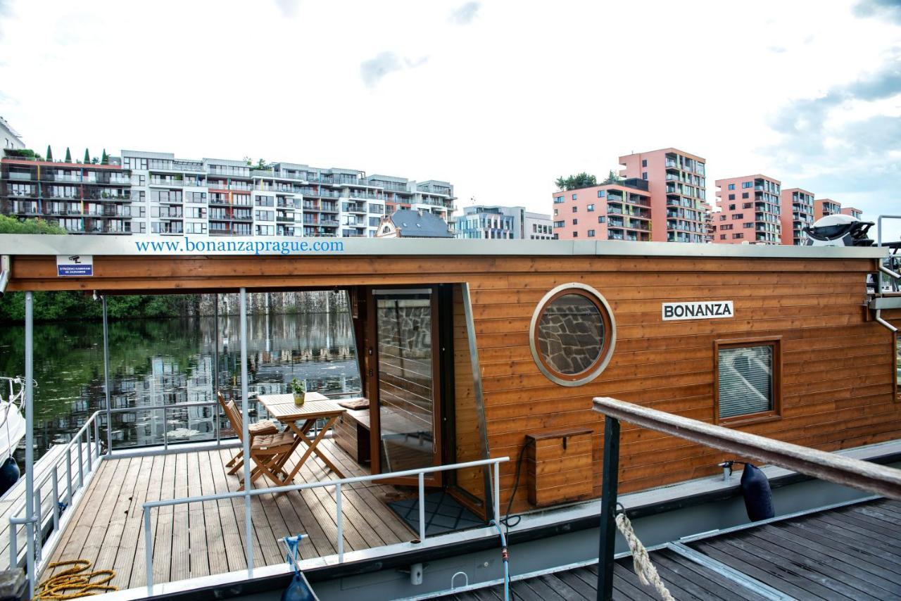 Houseboat Bonanza Prague Hotel Buitenkant foto